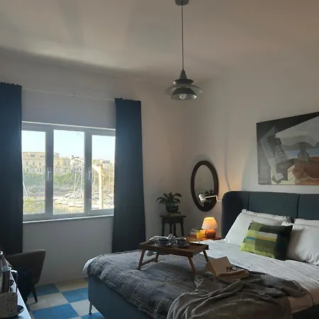 Harbour Of Colours דירה